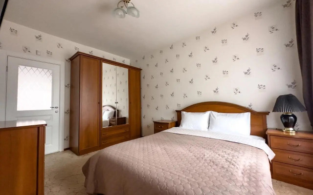 Апартаменты на улице Бурденко 33