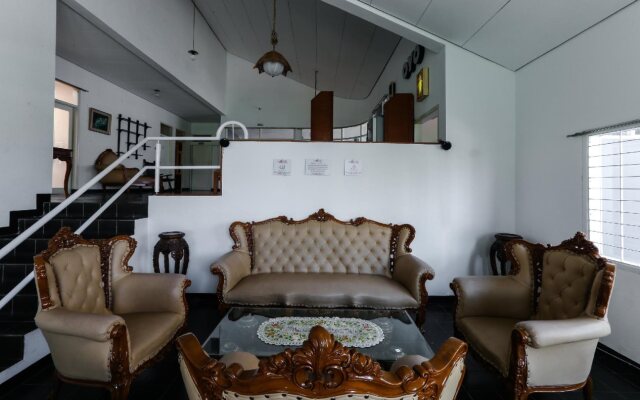 Cisitu Valley Villa By OYO Rooms