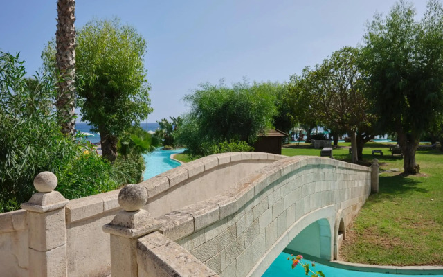 Esperos Palace Resort & Spa
