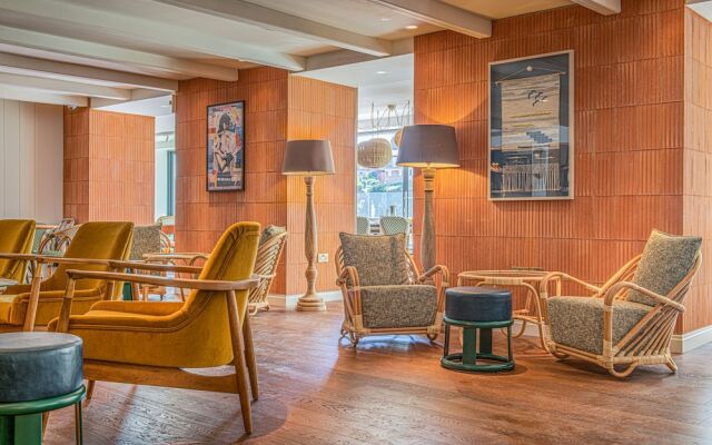 Harbour Beach Club & Hotel