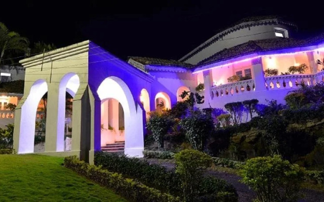 MPT Rock End Manor, Pachmarhi
