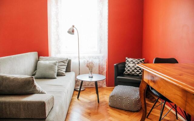 Central Riverside Apartments Meščanka