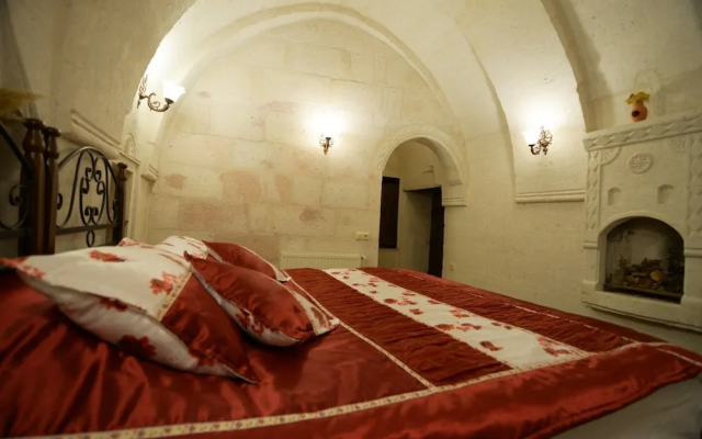 Babayan Evi Cave Hotel