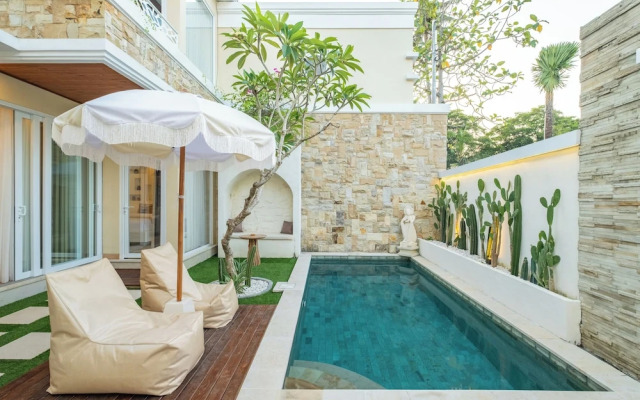 Villa Dove By OriVista