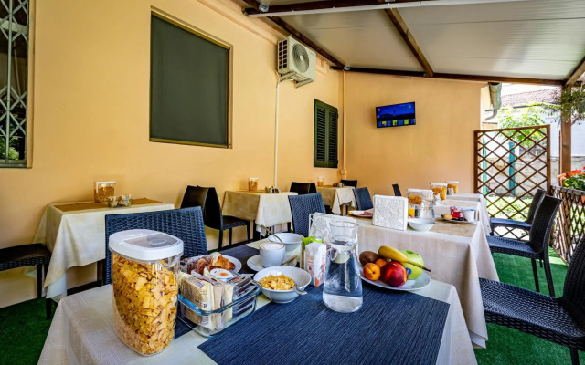 Hotel Minerva
