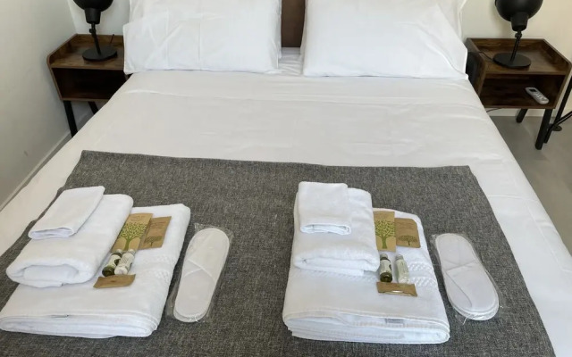 Lovely 1-bed Apartment in Roma With Terrace