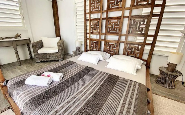 Villa Cazou, sea view, private pool, Wifi 100Mbps