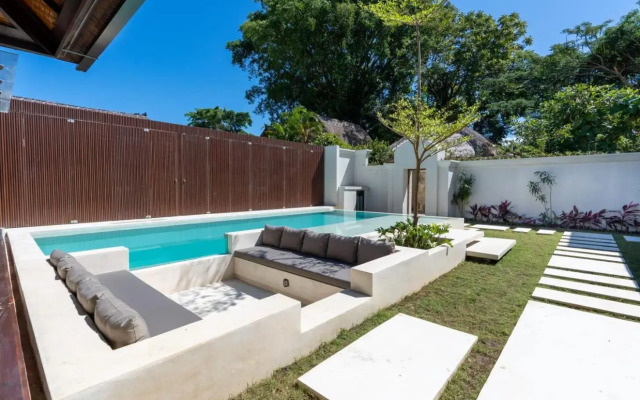 Jimbaran Bay Villas