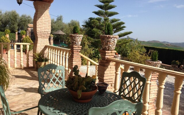 Traditional Andalusian Villa in La Higuera