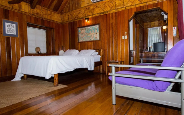 Palau Carolines Resort
