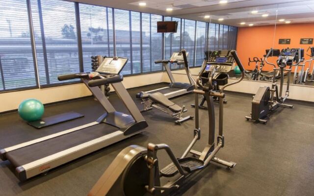 City Express Plus by Marriott Bogota Aeropuerto