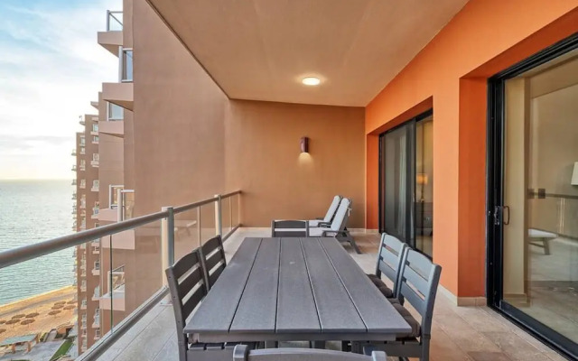 Luxury Las Palomas Oceanview Condo - Phase 2