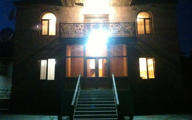 Villa Kecharetsi