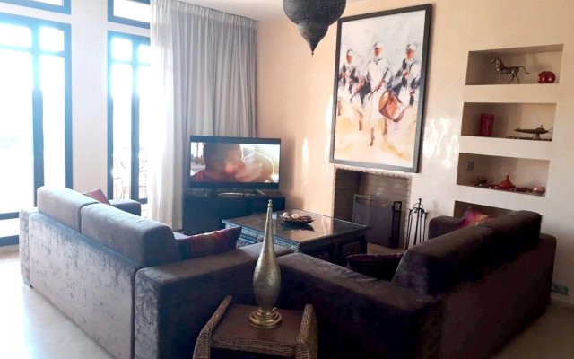 Apartment With 2 Bedrooms in Marrakech, With Pool Access, Furnished Te