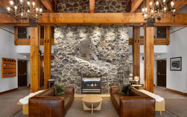 Tantalus Resort Lodge