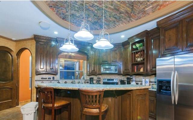 Esmeralda 3BR EA 102 by Casago