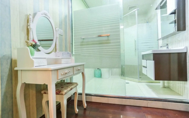 Wuzhen HE & SHE Inn