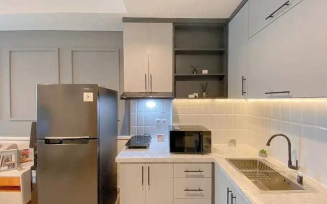Good Choice and Homey 2BR Apartment Tamansari Iswara