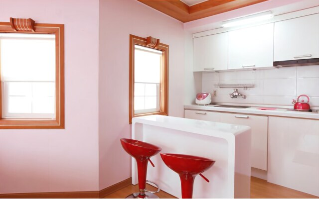 Daegwallyeongdorothy Pension