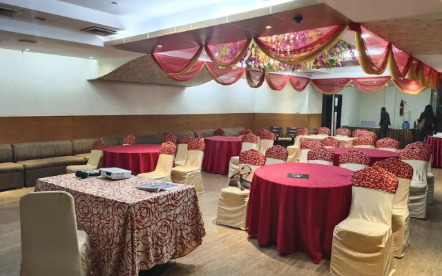 Hotel Anand Retreat
