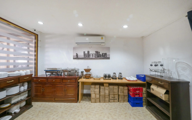 Punjabi Junction by OYO Rooms