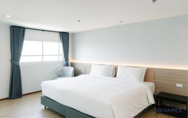Le Srivaree Suvarnabhumi Airport Hotel