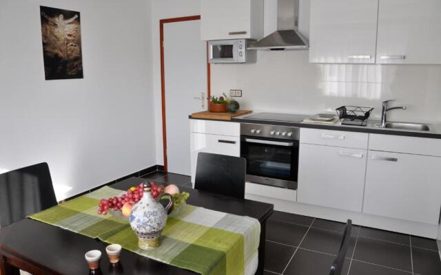 Apartments Crobeg