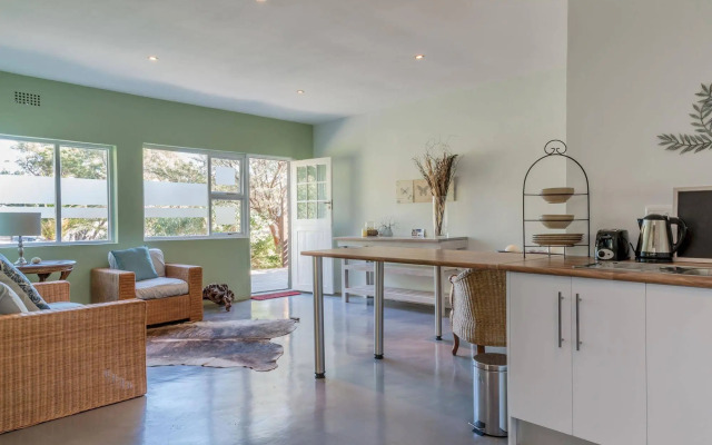 Colourful Manor Luxury Lodge