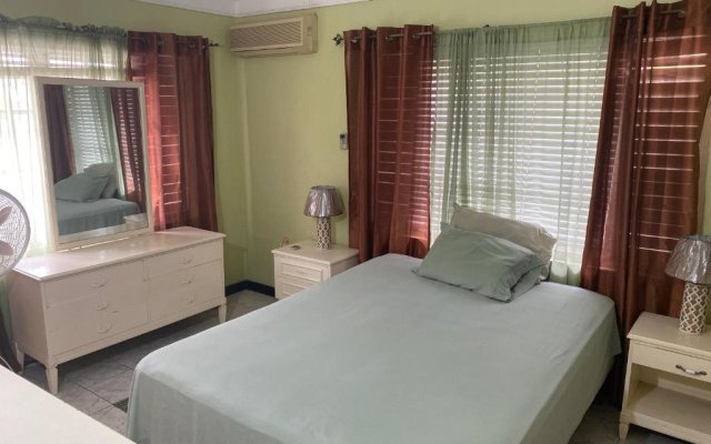 Finest Accommodation Renfrew Place 4-12 Renfrew Rd Apt # 15 New Kinston Jamaica