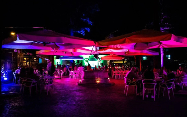 Villa Del Carmelo