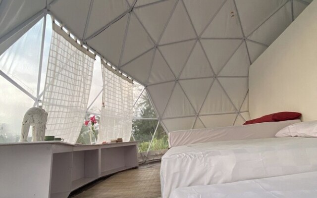 Borobudur Luxury Glamping