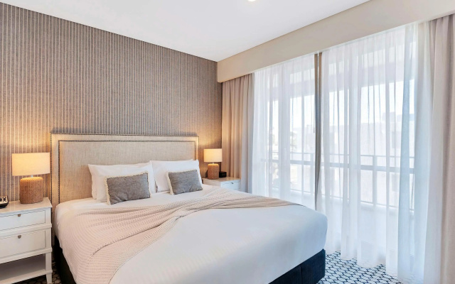 Peppers Manly Beach – Guest Rooms – Sydney