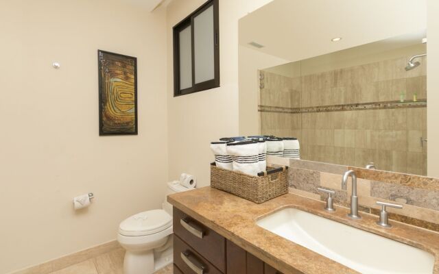 Penthouse Ocean View Luxury Condo at Reserva Conchal A19