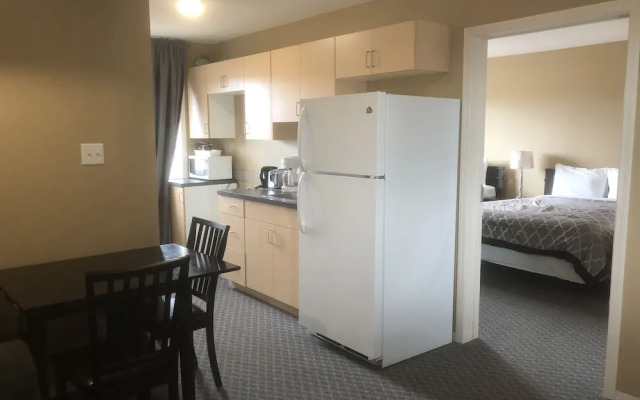 Voyageur Motel