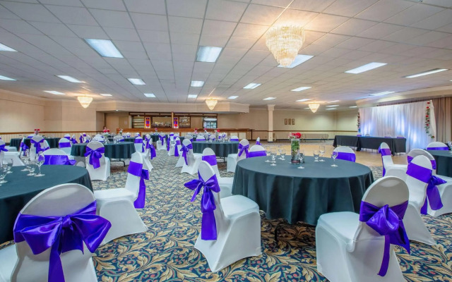 Days Inn by Wyndham Sudbury & Conference Centre