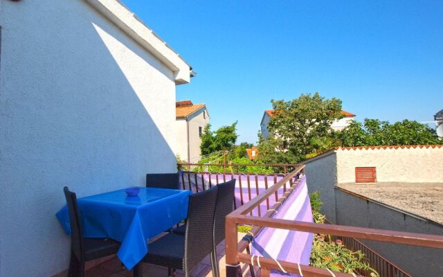 Apartments Bubamara 1398