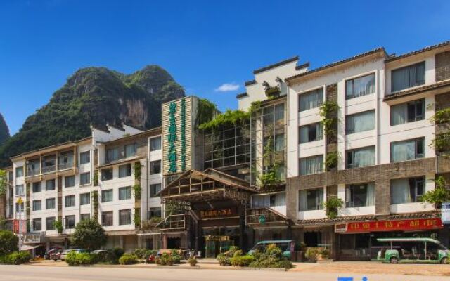 Jasper International Hotel