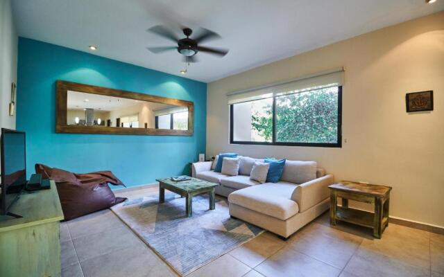 2 BD apartment in popular condominium-190MBPS WIFI