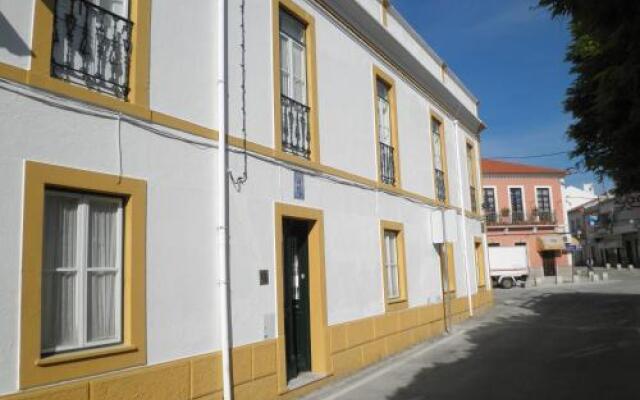 Casa da Vila de Cabeção