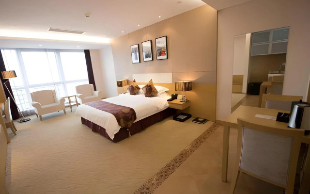 Suzhou Sun Plaza Hotel