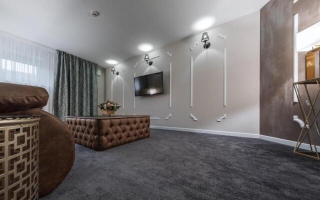 Deluxe Jacuzzi Apartment