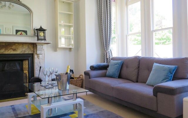 Broadpark Villa