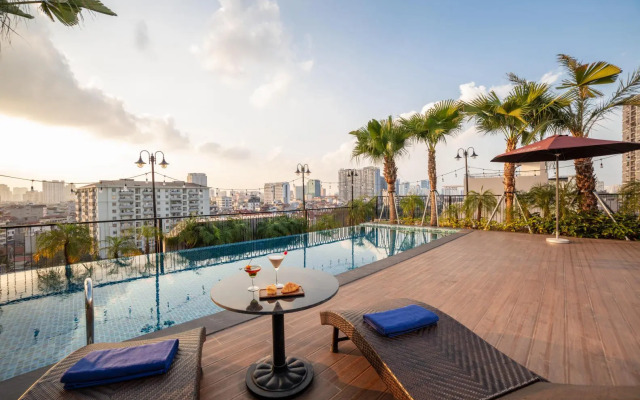 FTE Ba Dinh Hotel