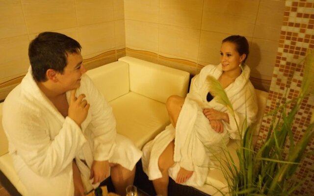 Relax Hotel Pelikan