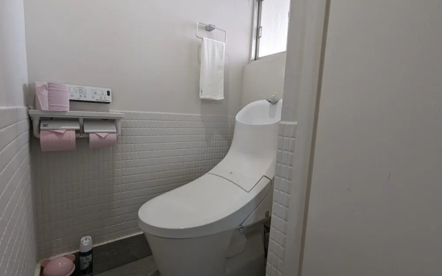 Koganeno-Mori Apartment