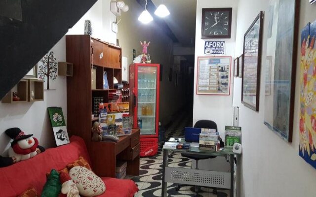 HOSTAL Backpackers