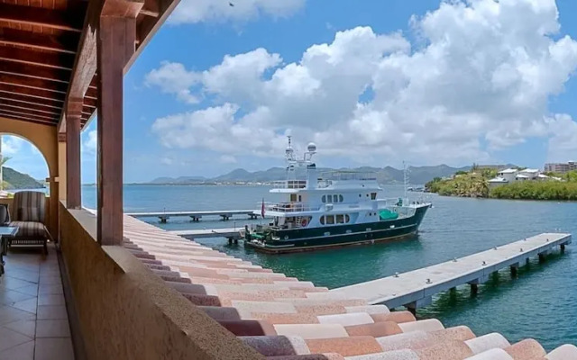 Marina 360