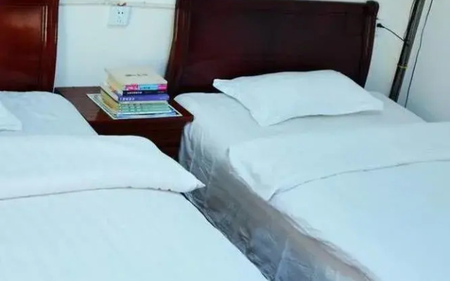 Zhangjiajie Village Farmhouse Hostel