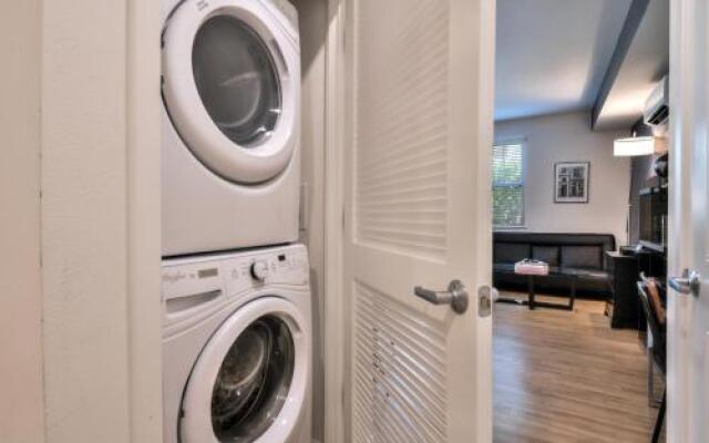 Urban Flat Apartments @ San Mateo