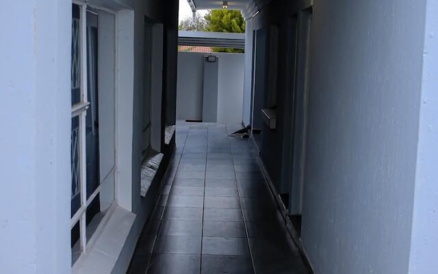 Semeni Asante Getaway